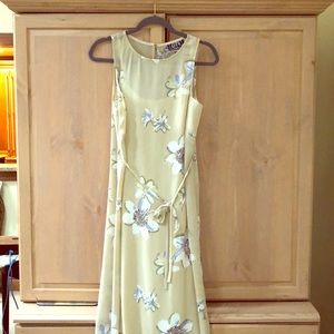 CITY TRIANGLES MAXI SLEEVELESS SLIP SUNDRESS